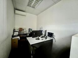 Lam Soon Industrial Building (D23), Factory #637601181